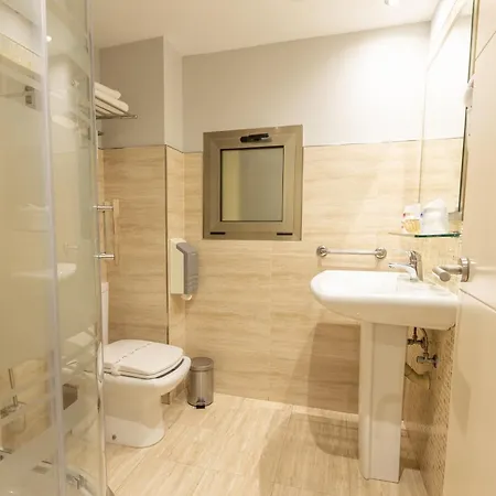 Montedobra Hotel 3*
