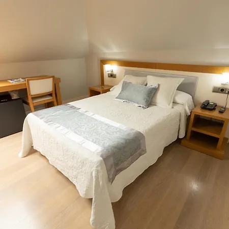 فندق Montedobra 3*