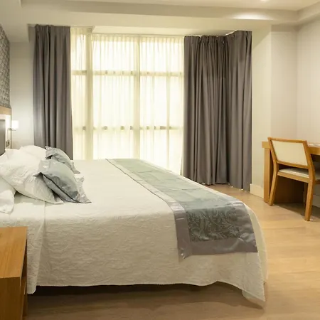 Montedobra Hotel Torrelavega