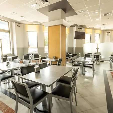 Hotel Montedobra Torrelavega