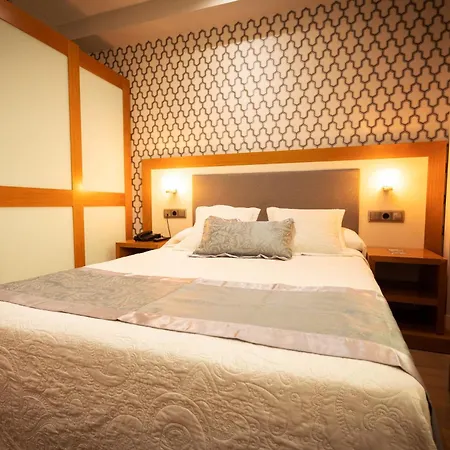 Montedobra 3* توريلافيجا