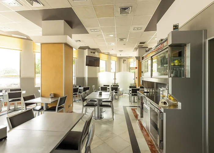 蒙特多不拉酒店 酒店